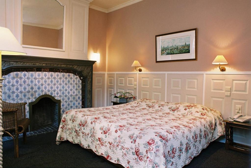 ברוז' Hotel Egmond מראה חיצוני תמונה